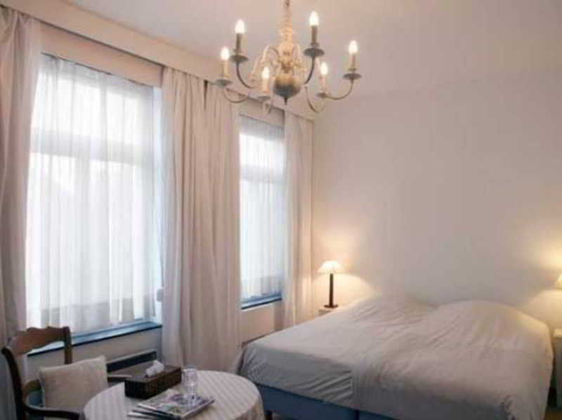 B&B Sparrow'S Nest 헨트 외부 사진